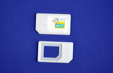 Micrófono al adaptador normal de SIM