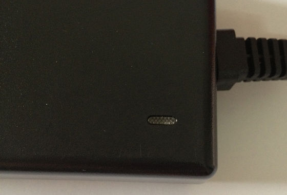 Adaptador de escritorio 90VAC - 264VAC del cuaderno, sobre corriente, protección del cortocircuito