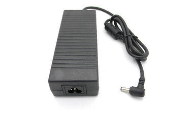 Fuente de alimentación de escritorio automática de la transferencia 24V 6A para la pantalla LED