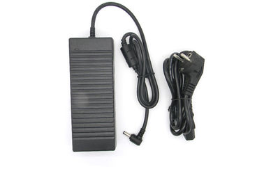 Fuente de alimentación de escritorio automática de la transferencia 24V 6A para la pantalla LED