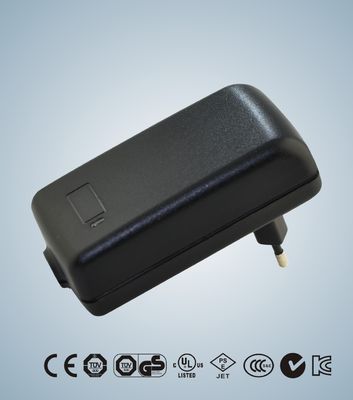 las series de 45W KSAS045 encienden los adaptadores de la transferencia con 5-24VDC 1.88-5A para la impresora, unidad de disco duro, set-top box