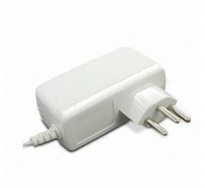 12Watt CA ligera DC que cambia la seguridad de la fuente de alimentación para los dispositivos móviles