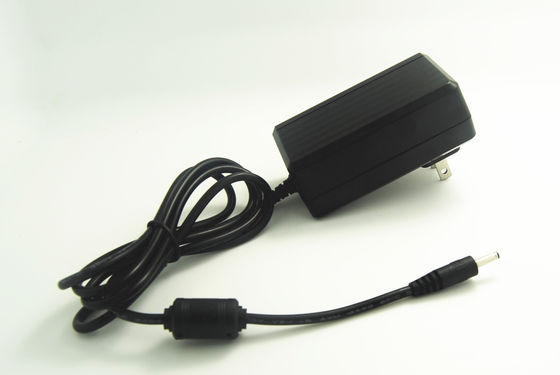 IEC/EN60950 adaptador del enchufe 2pin de los E.E.U.U. del EJE de la corriente continua de la CA de la CCE/del ERP