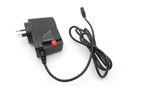 Extremidades actuales de DC del adaptador de corriente alterna 8 del soporte de pared universal 1000mA del enchufe 3-12V de SAA