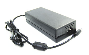 Adaptador del ordenador portátil del IEC/de la CA de EN60950 Lenovo, 3 salida de los pernos 90W 15V DC 6A