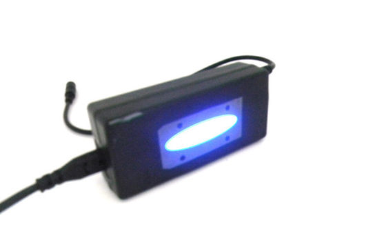 Adaptador universal 5V automático 2.1A USB del ordenador portátil de Reino Unido/de los E.E.U.U. 90W con el LED