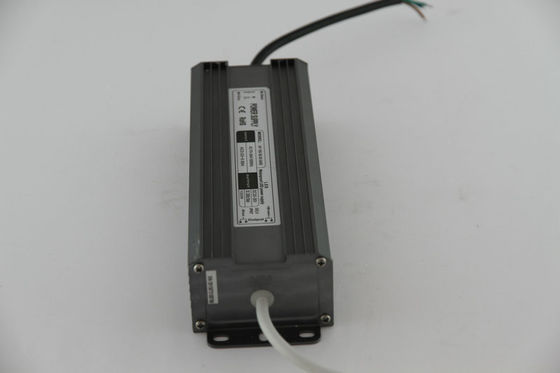 CE constante RohS, conductor impermeable del conductor de la corriente LED de la CA de 100W 3200mA 200V de la corriente del LED