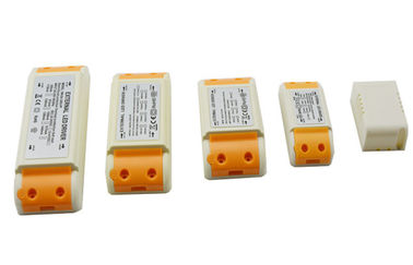 CA constante 220V del conductor de la iluminación de la corriente LED de RoHS 1.2A del CE con comienzo de alto voltaje