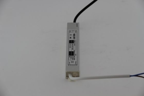 fuente de alimentación del conductor/IP68 LED de la prenda impermeable LED de 2500mA 12 V DC 30W EPA8270C