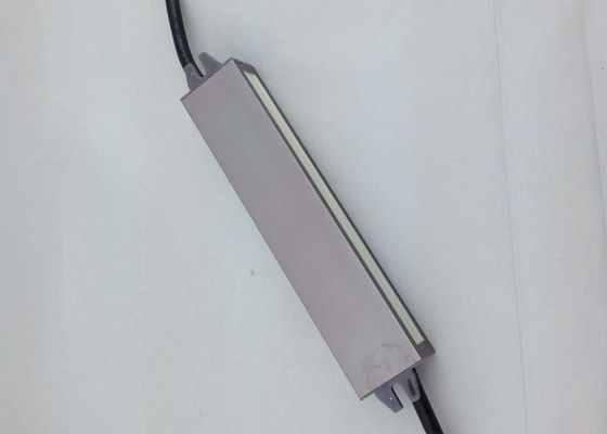 fuente de alimentación constante del voltaje LED DC12V de 10W DC12V 0.83A para las lámparas al aire libre