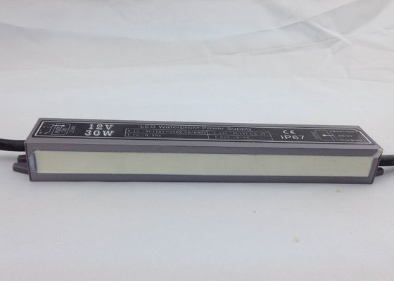La fuente de alimentación constante del voltaje LED de 30 vatios 12VDC/DC 24V para el pixel del LED se enciende