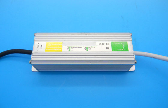 Alta fuente de alimentación de la prenda impermeable de Efficency 30W para la corriente constante 12V del EMC IP67 de la luz del LED