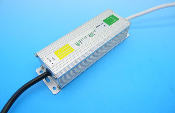 Alta fuente de alimentación de la prenda impermeable de Efficency 30W para la corriente constante 12V del EMC IP67 de la luz del LED